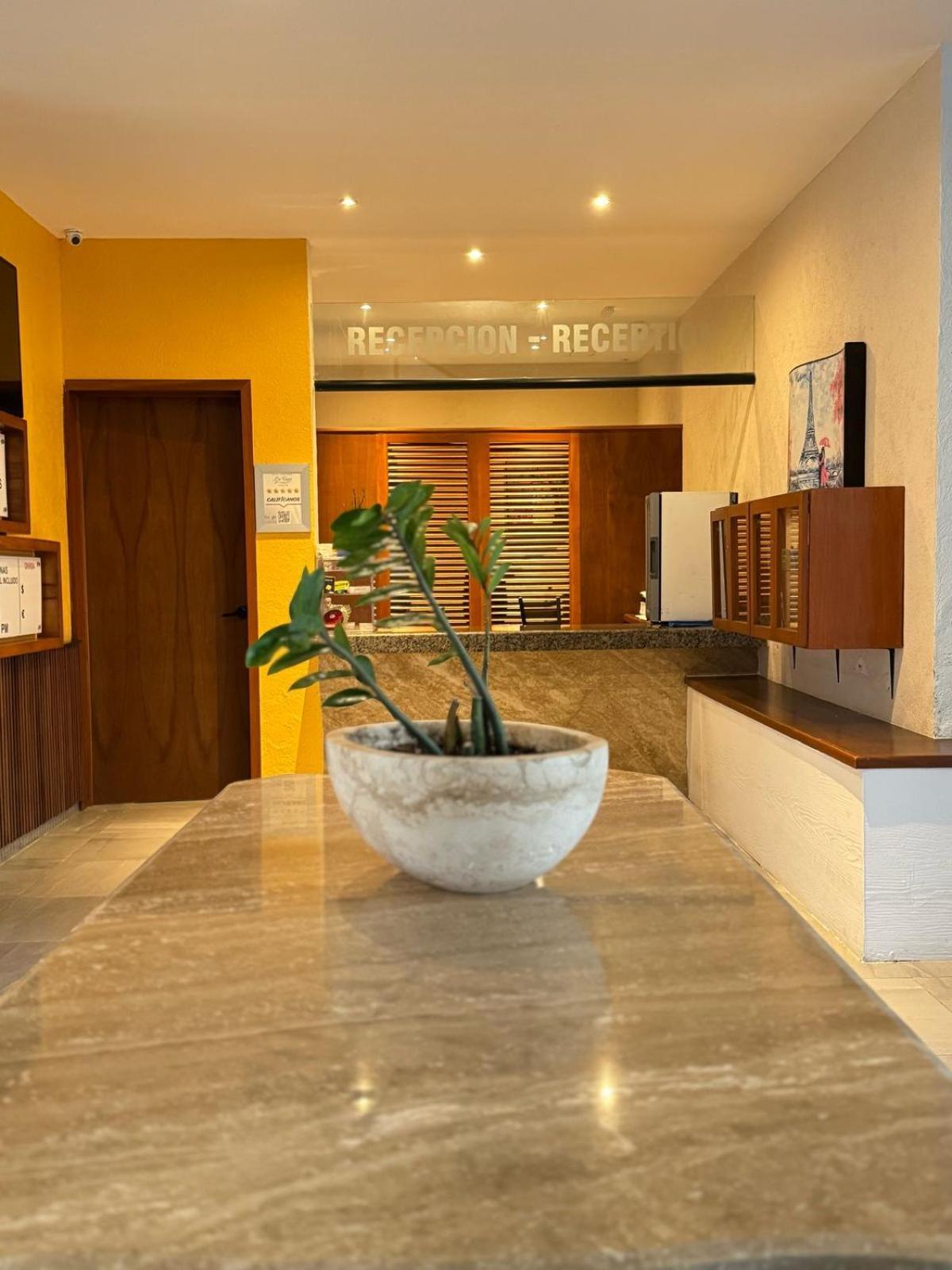Hotel Boutique La Toja Campeche Exterior photo